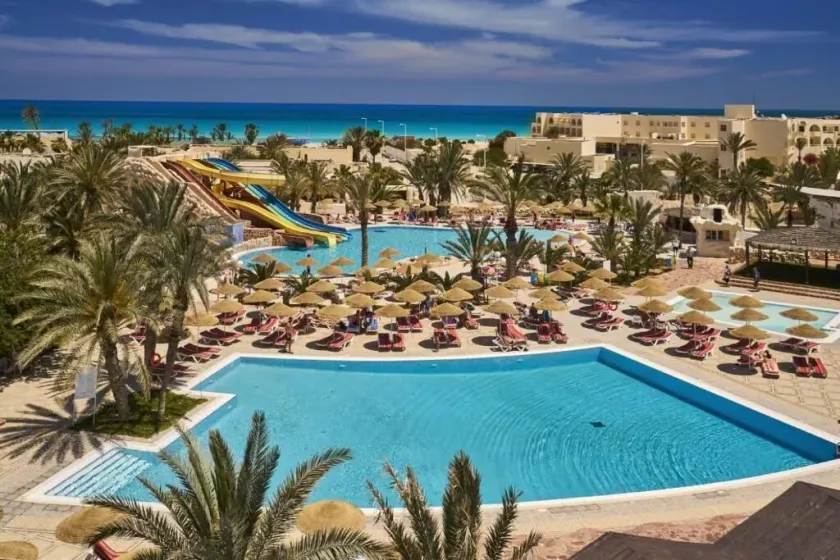 Medina Les Quatre Saisons Aqua Park Resort and Thalasso Djerba - Image 1