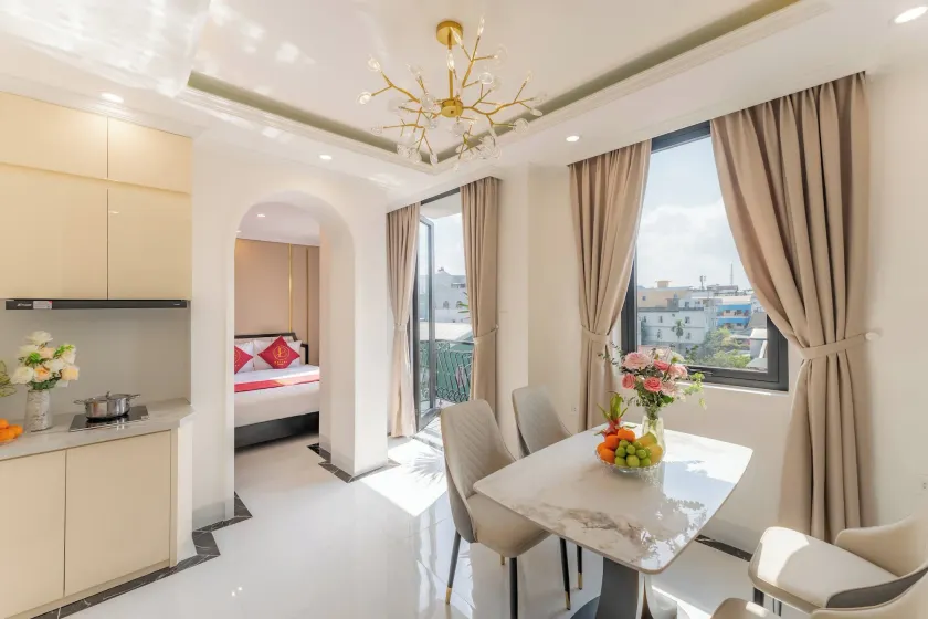 Bailey Hotel Hue - Image 1