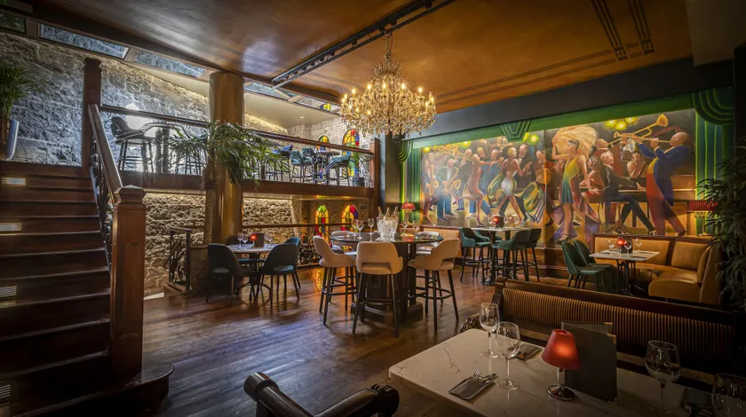 The Victoria Hotel - Image 1
