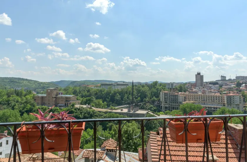 Hotel Stambolov - Image 1