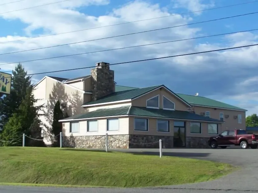 Gateway Inn - Image 1