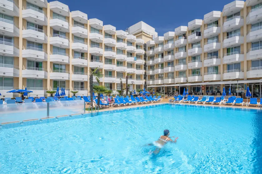 GHT Oasis Tossa & Spa - Image 1