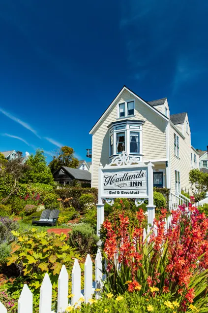 Headlands Inn Bed and Breakfast - Image 1
