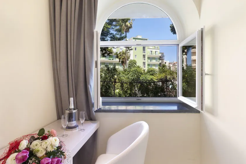 Palazzo Tritone & Abagnale - Image 1