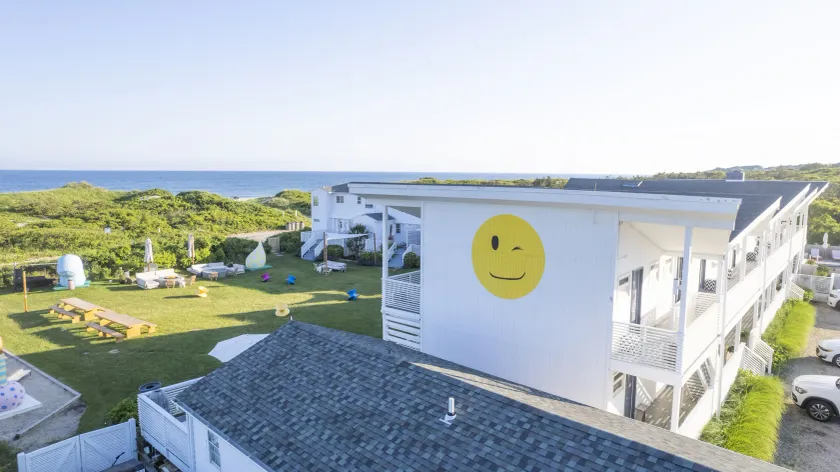 Hero Beach Club - Image 1