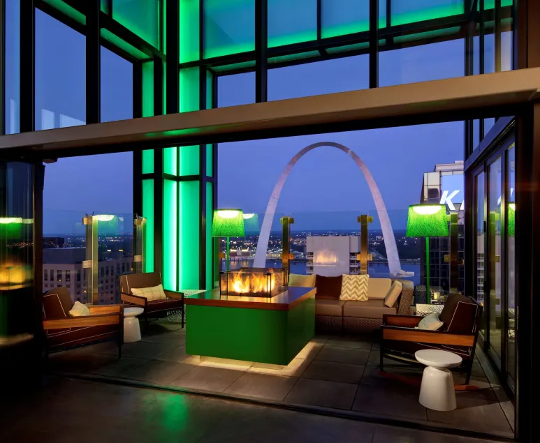 Hilton St. Louis at the Ballpark - Image 1