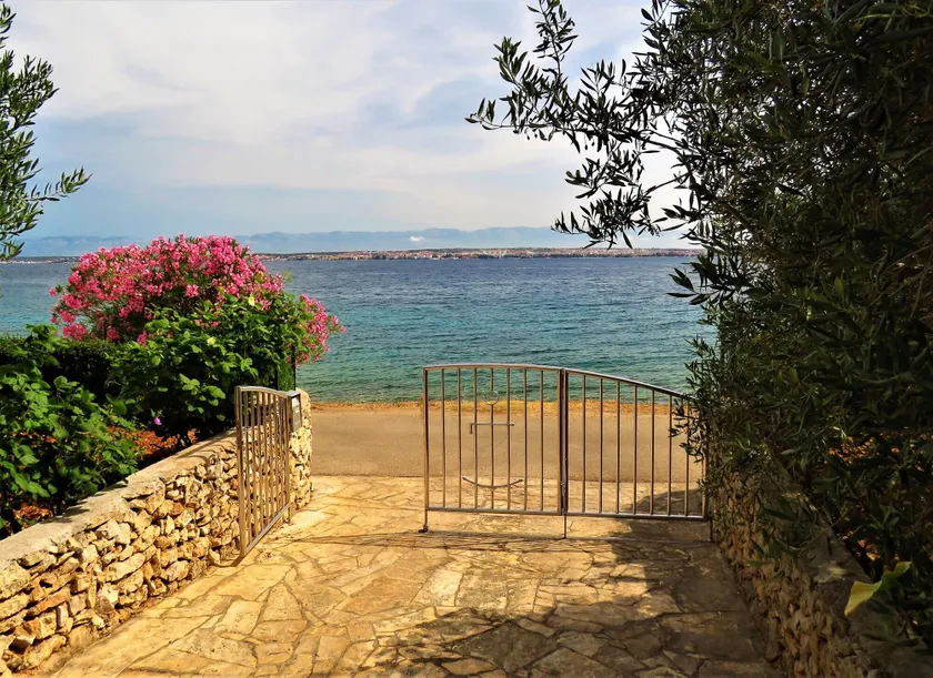Apartment by the sea and with beautiful view, 2 bedrooms, 4 persons - Image 1