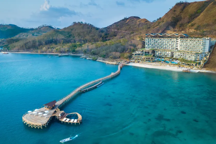 AYANA Komodo Waecicu Beach - Image 1