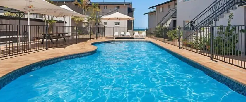 Lennox Head Beachfront Apartments - Image 1