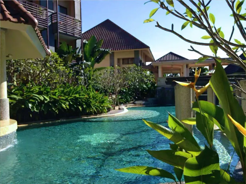 Dalukuan Hotel - Image 1