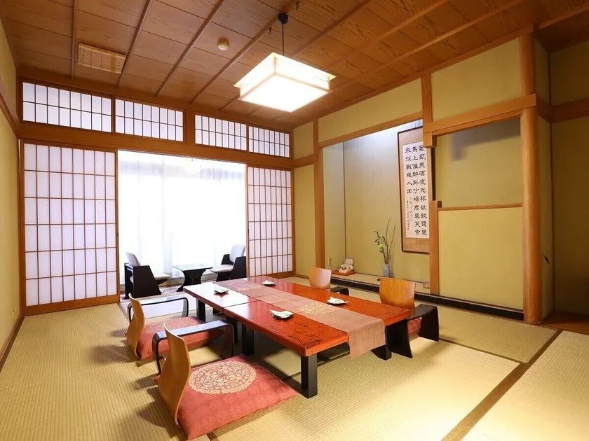 Kamiyamada Hotel - Image 1