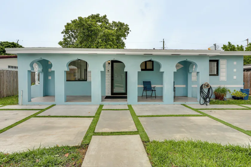 FIU Basecamp: Miami Home w/ Fenced Yard! - Image 1