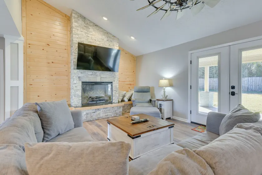 Walk to Gulf: Tranquil Home w/ Yard in Pcb! - Image 1