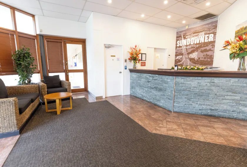 Sundowner Hotel Motel - Reception
