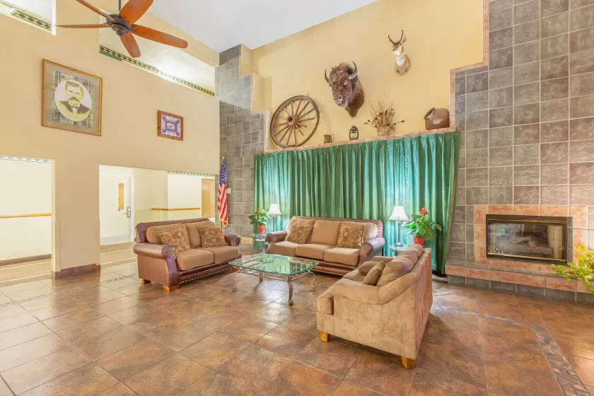 Ramada by Wyndham Williams/Grand Canyon Area - Image 1