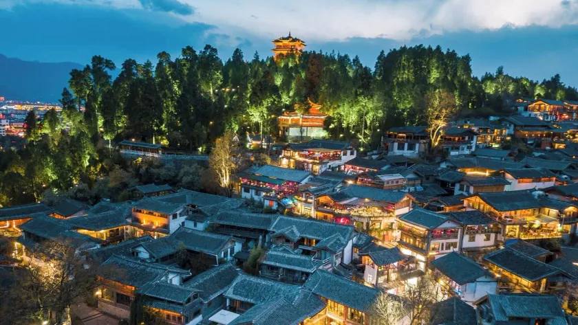 The Naxi Hereditary Courtyard - Chinese Nature's Design Retreat - Talor Made Tours & Free Pick-up from Airport or RS more than 3 Nights - Image 1