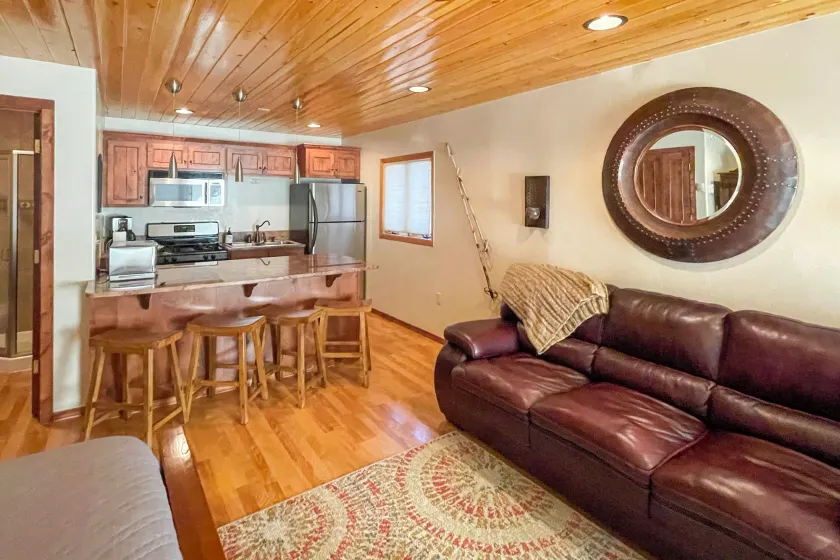 Hot Tub Access: Studio 2 Mi to Taos Ski Resort - Image 1