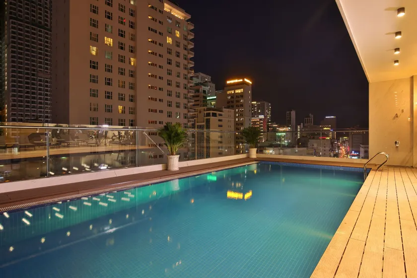Sata Hotel - Image 1
