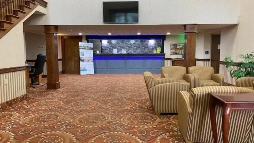American Heritage Inn - Lobby
