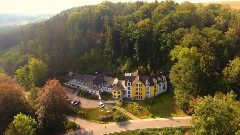 Waldhaus Lauenhain - Image 1