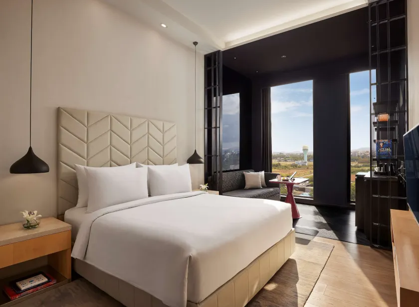 Hyatt Centric Juhu Mumbai - Image 1