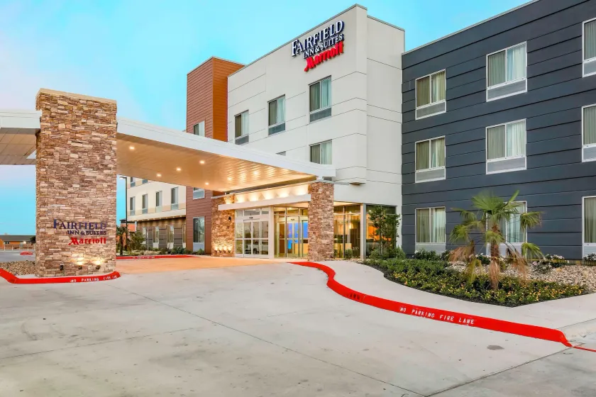 Fairfield Inn & Suites by Marriott Snyder - Image 1