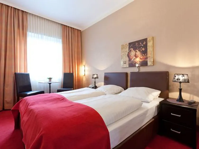 Hotel Imperial - Image 1