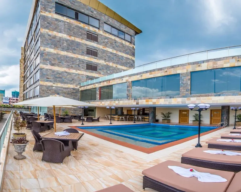 CBD Hotel - Image 1