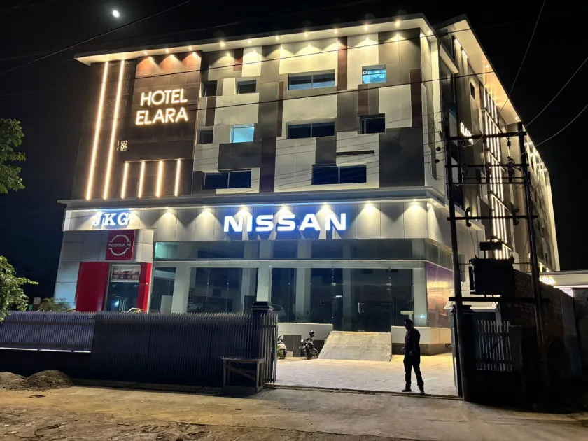 HOTEL ELARA - Image 1