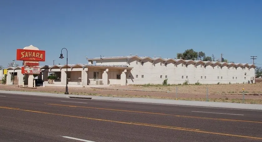 Sahara Inn - Image 1