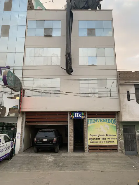 Manantial Hotel No.003 - Image 1