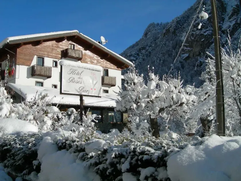 Hotel Des Roses - Image 1