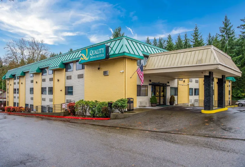 Quality Inn & Suites Lacey Olympia - Image 1