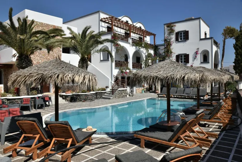 Kafouros Hotel - Image 1