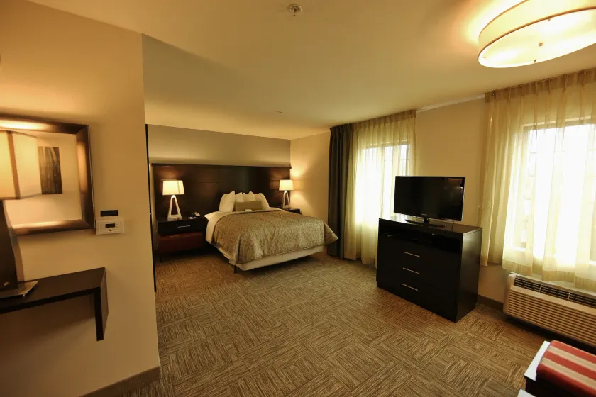 Staybridge Suites Syracuse Liverpool by IHG - Værelse