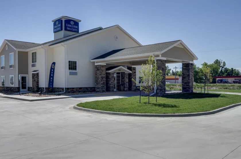 Cobblestone Inn & Suites-Kersey - Image 1
