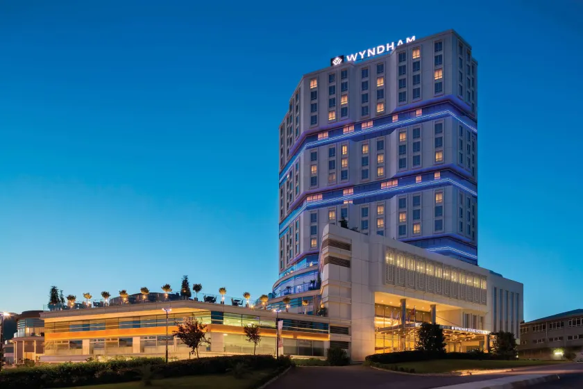 Wyndham Grand Istanbul Europe - Image 1