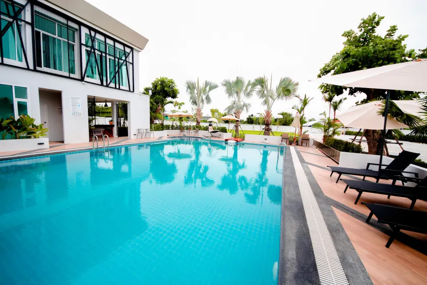 แจสเปอร์โฮเทล Jasper Hotel - Image 1