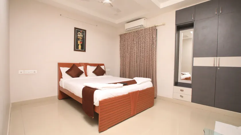 Rithikha Inn - Image 1