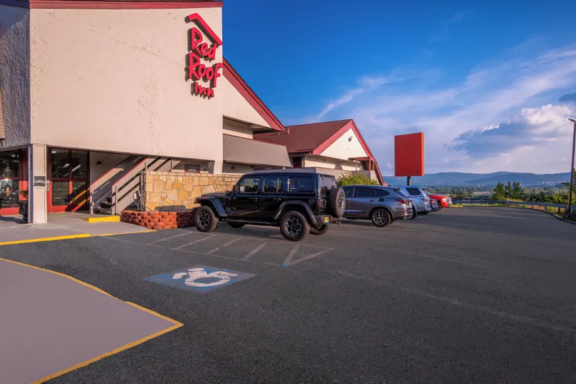 Red Roof Inn Binghamton - Johnson City - Image 1