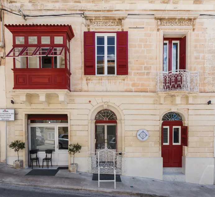 Two Pillows Boutique Hostel - Image 1