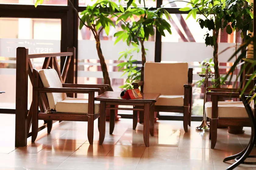 Hotel Premier - Image 1