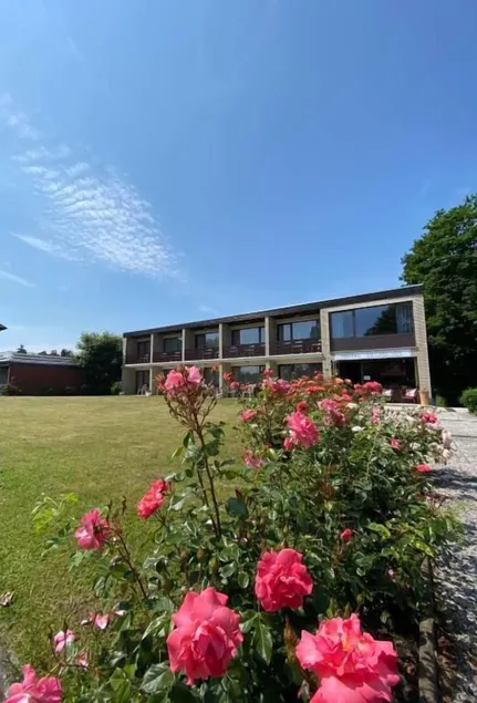 Sonnenstrand Hotel - Image 1