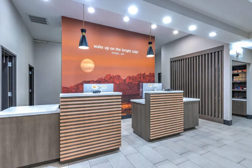 La Quinta by Wyndham Hobbs - Lobby