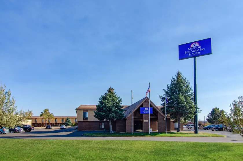 Americas Best Value Inn & Suites Ft Collins E at I-25 - Image 1