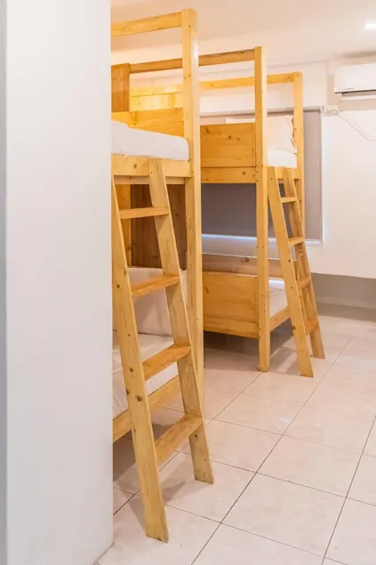 Ola Hostel Manila - Image 1
