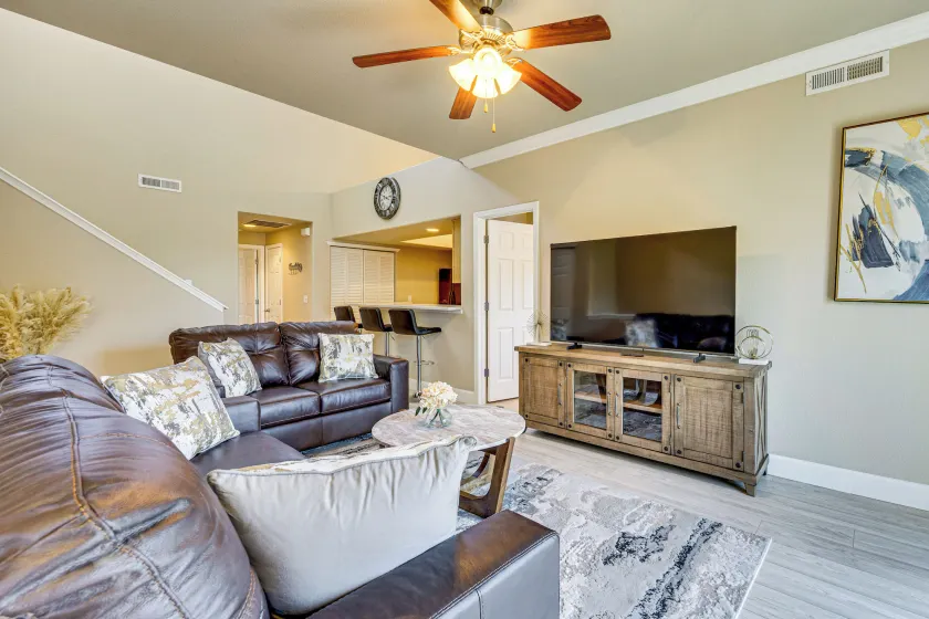 Pool Access & Balcony! Colorado Springs Getaway - Image 1
