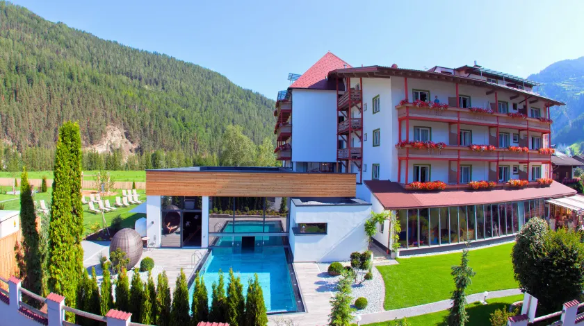 Hotel Truyenhof - Image 1