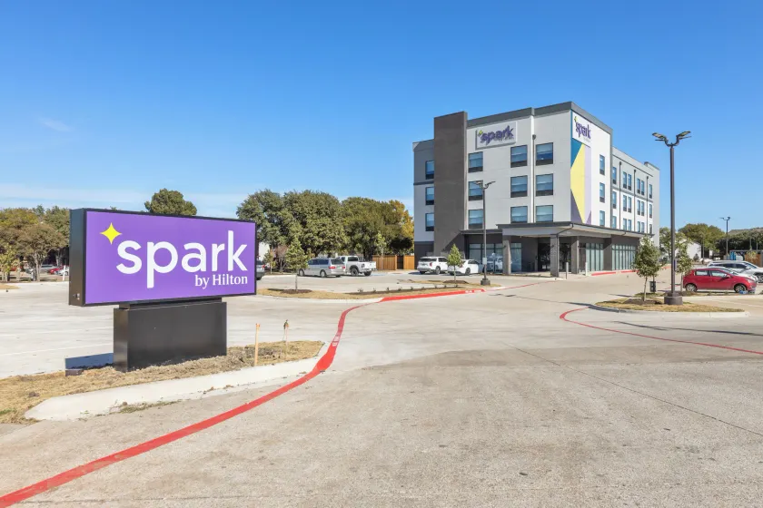 Spark By Hilton Garland Dallas East - Image 1
