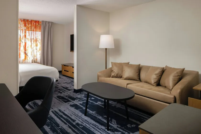 Fairfield by Marriott Inn & Suites Grand Rapids Airport - Image 1